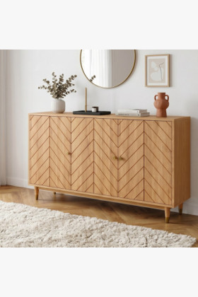 Dubová komoda s dvierkami 139 cm – luxusná masívna komoda s frézovaním rybia kosť